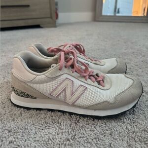 New Balance Women's Sneakers - Pink and Cream